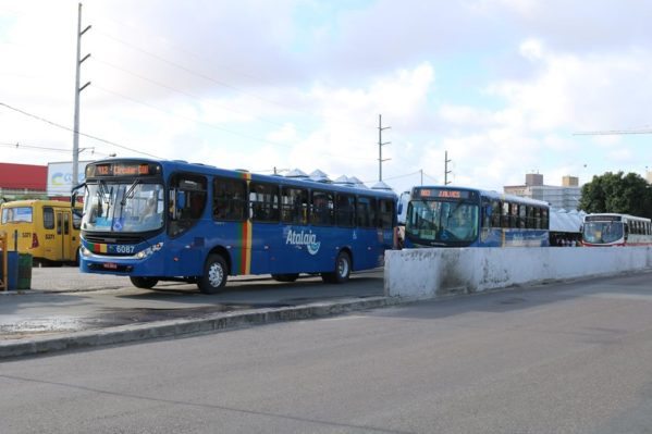 Obra causa mudança no trânsito e transporte público do bairro Inácio Barbosa