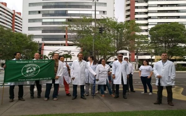 Justiça estabelece prazo para Sindicatos dos Médicos se manifestar sobre greve em Aracaju