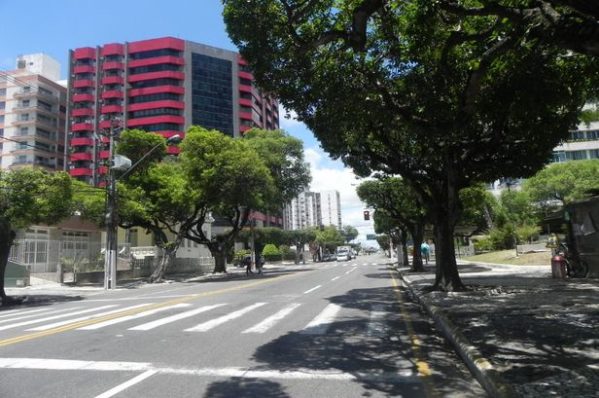 SMTT de Aracaju divulga esquema de trânsito e transporte para o desfile cívico na Barão de Maruim