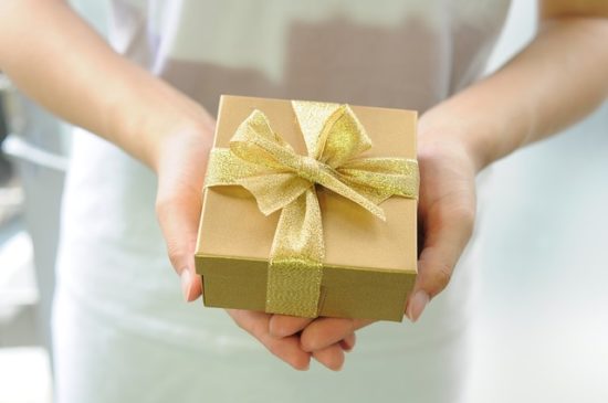 Natal 2020: 46% das pessoas pretendem comprar presentes para si mesmo no Natal