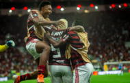 Flamengo faz 5 a 0, atropela o Grêmio no Maracanã e vai à final da Libertadores
