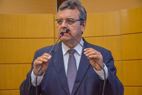 Covid-19: PL de Luciano Pimentel obriga instituições financeiras a custearem testes de funcionários