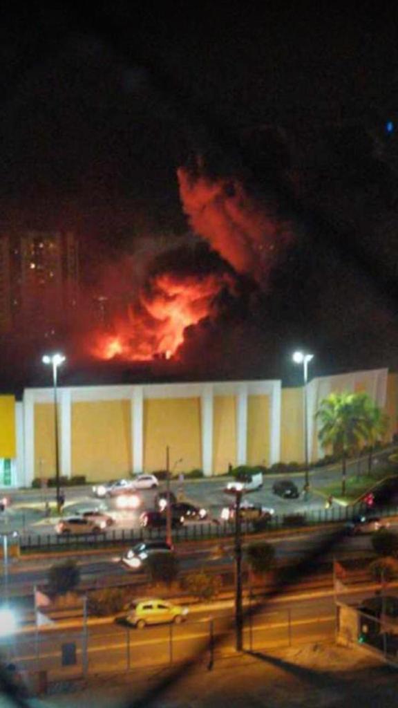 Lâmpada no depósito de loja provoca incêndio no Shopping Jardins, que reabre nesta quinta-feira