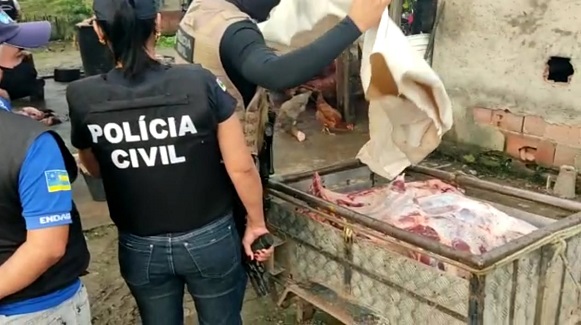 Polícia Civil e Emdagro flagram abatedouro clandestino e apreendem quase 900kg de carne no interior do estado