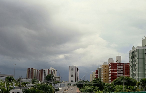 Último final de semana de janeiro terá chuvas e tempo nublado em Sergipe, diz meteorologia
