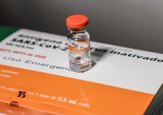 Sergipe recebe dois lotes de vacinas contra a Covid-19 com mais de 30 mil doses