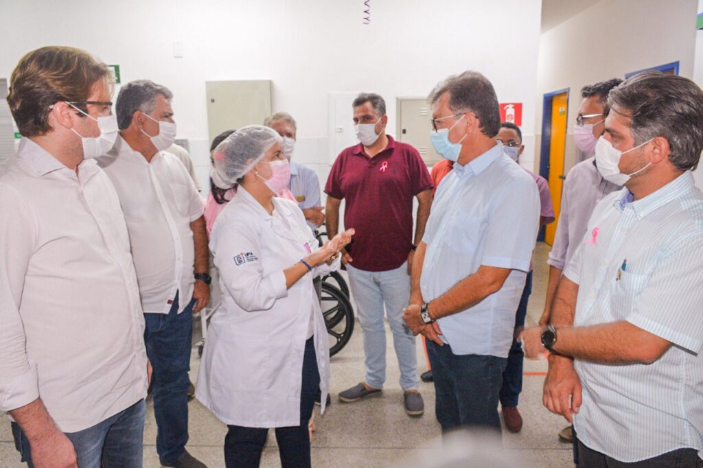 Deputado Laércio visita UPA 24 horas de Itaporanga D'Ajuda