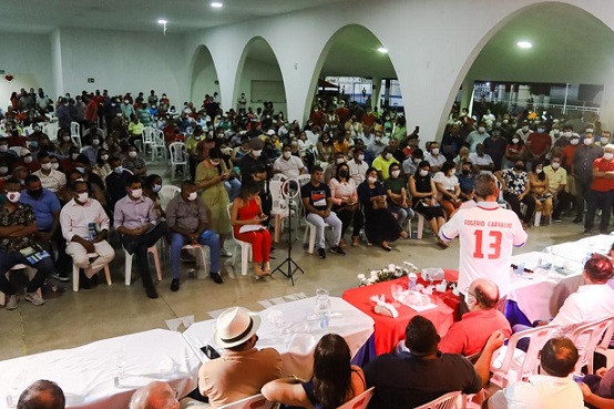 Em Itabaiana, ato marca apoio de prefeitos a Rogério Carvalho