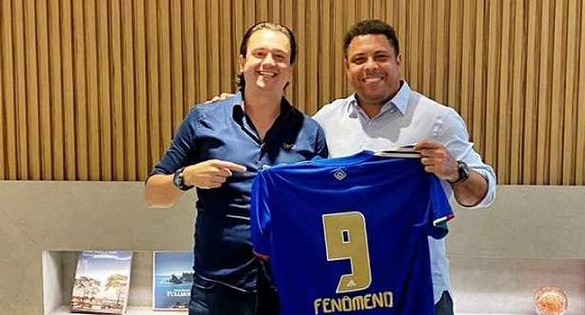 Ronaldo Fenômeno compra o Cruzeiro e se torna majoritário da SAF