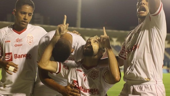 Clube Sportivo Sergipe aplica goleada sobre o Boca Júnior