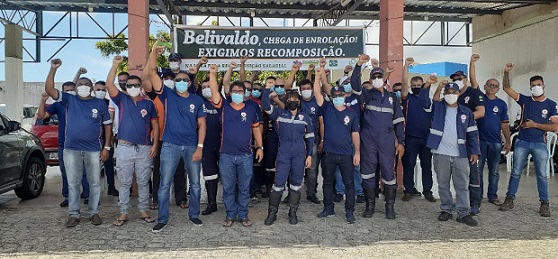 Greve dos condutores do Samu chega ao 7º dia com protesto em Aracaju