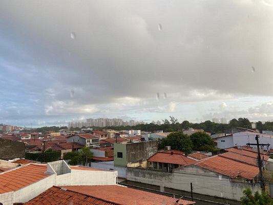 Defesa Civil de Aracaju alerta para possibilidade de chuva nas próximas 48h