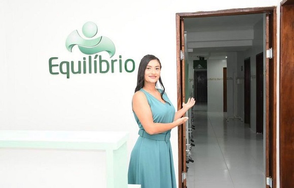 Kelly Coutinho: mulher empreendedora na área da saúde mental em Sergipe