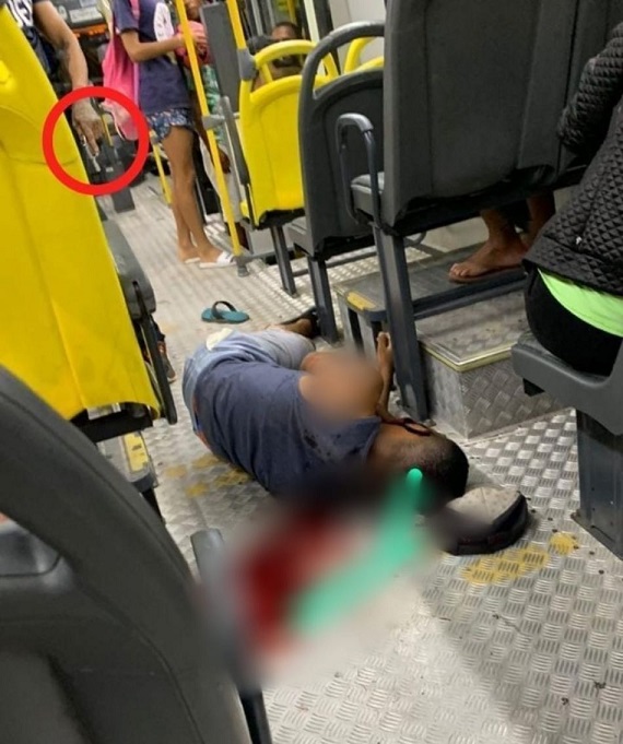 Passageira é baleada durante assalto a ônibus em Aracaju