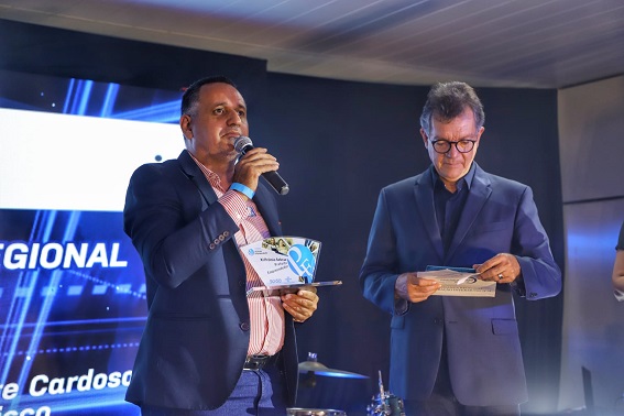 Presidente do CONIVALES recebe 1º lugar em categoria do XI Prêmio Sebrae Prefeito Empreendedor