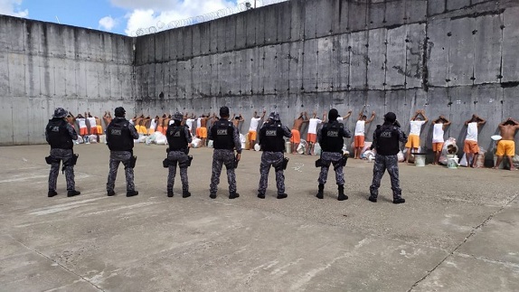 Polícia Penal realiza operação para desarticular possível plano de fuga no Presídio de São Cristóvão