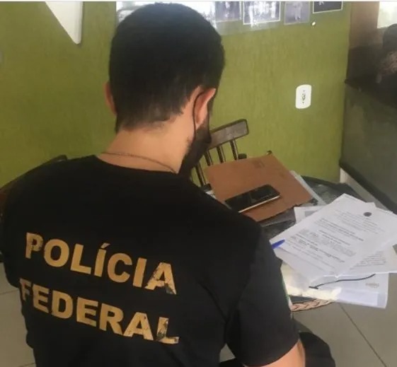 Polícia Federal cumpre mandado contra recebimento indevido de benefício após falecimento na Grande Aracaju