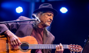 Alceu Valença e Adelmário Coelho se apresentam nesta sexta-feira no Arraiá do Povo