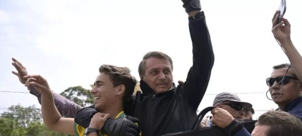 Deputado federal mais votado do Brasil, Nikolas Ferreira realiza ato pró-Bolsonaro em Aracaju