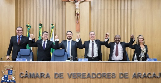 Nova Mesa Diretora da Câmara dos Vereadores de Aracaju é eleita para o biênio 2023/2024