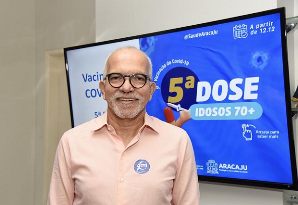 Em Aracaju, idosos com 70 anos ou mais começam a receber 5ª dose da vacina contra a Covid-19