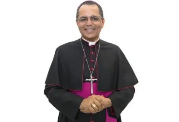Tribunal de Justiça de Sergipe bloqueia bens de bispo da Diocese de Itabuna por receber salários indevidos do Estado por 16 anos