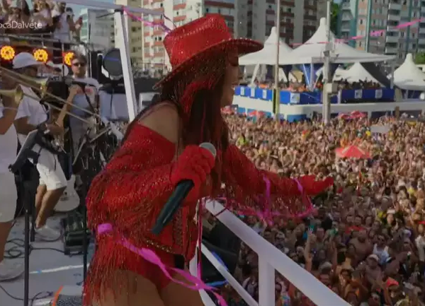 Após dois anos sem festa, Ivete abre carnaval de Salvador: 