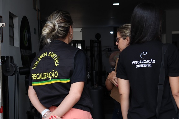 Duas academias são interditadas em Sergipe após fiscalizações