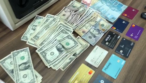 Polícia prende integrantes de grupo que causou prejuízo milionário a mais de 200 correntistas de instituição bancária