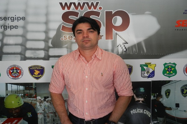 Polícia Civil prende funcionária de empresa de telefonia por suspeita de estelionato em Aracaju