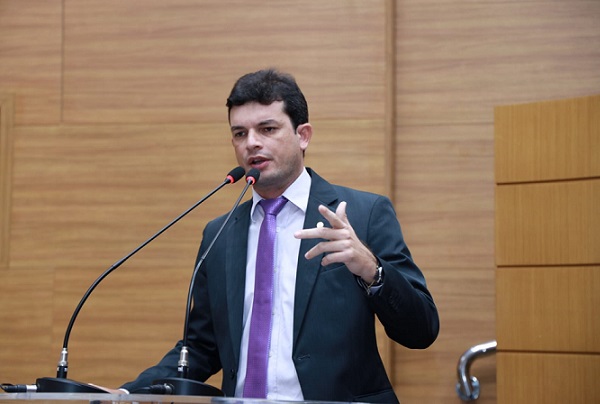 Deputado Paulo Júnior faz apelo por manutenção das rodovias estaduais