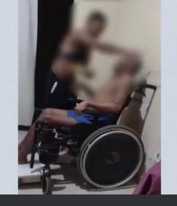 Mulher é flagrada praticando maus-tratos e agredindo idoso cadeirante em Aracaju
