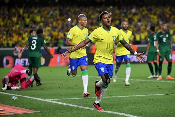 Seleção Brasileira estreia nas Eliminatórias com goleada contra a Bolívia