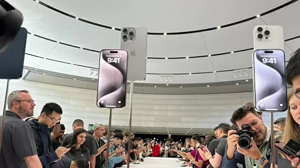 Apple lança novos iPhones 15; veja preços, cores e novidades
