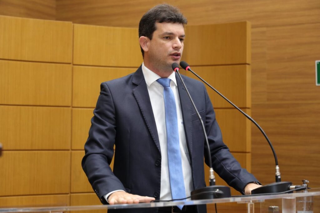Deputado Paulo Júnior convida população para discutir o caos no Transporte Público da Grande Aracaju