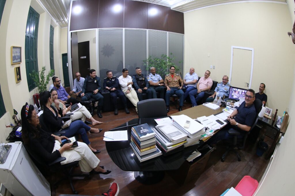 Reunião na SSP reforça planejamento de segurança com reconhecimento facial no Pré-Caju 2023