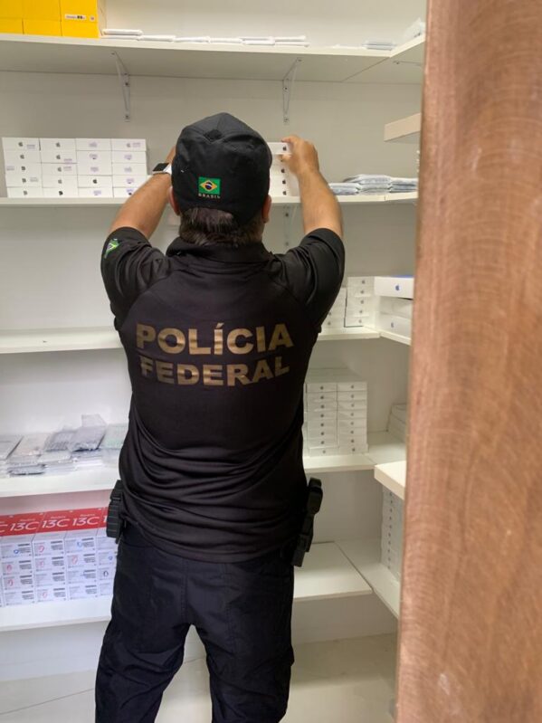 Polícia Federal desarticula grupo especializado em importação ilegal de eletrônicos em Sergipe