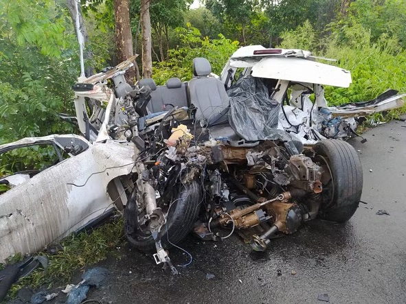 Corpos de vítimas de acidente em rodovia da Bahia serão sepultados em Sergipe