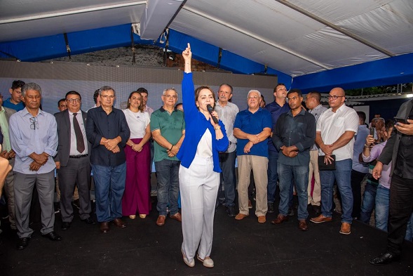Emília Corrêa oficializa filiação ao PL e pré-candidatura à Prefeitura de Aracaju