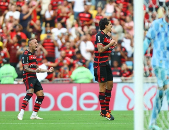 Flamengo vence Nova Iguaçu por 3 a 0 e fica muito perto do título do Carioca