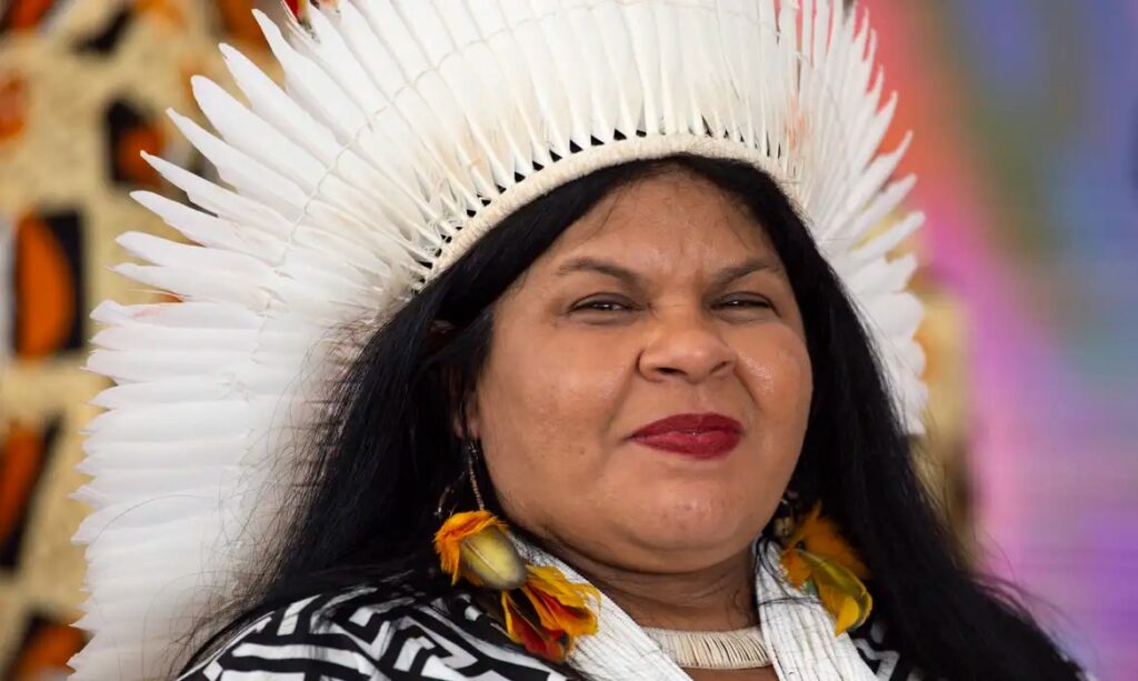 ﻿Ministra defende maior participação indígena nas políticas públicas