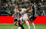 Atlético-MG segura o São Paulo com empate em casa e avança às semifinais da Copa do Brasil