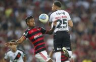 Philippe Coutinho marca na reta final, e Vasco arranca empate com o Flamengo no Maracanã