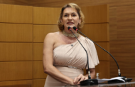 Deputada Linda Brasil questiona aumento de Ccs e negligências na Prefeitura de Aracaju