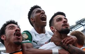 Palmeiras vence a primeira e entra na zona de classificação para as oitavas do Mundial de Clubes