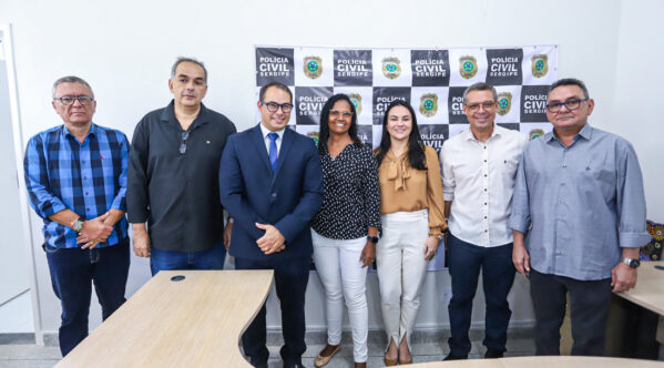 Governador entrega nova Central de Flagrantes para reforço da segurança em Sergipe