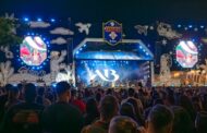 Primeira noite do Arrasta Fé leva mais de 15 mil à Orla da Atalaia com música gospel e louvores