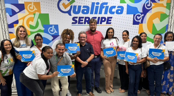 Governo do Estado entrega mais de 400 certificados do ‘Qualifica Sergipe’ e impulsiona desenvolvimento profissional