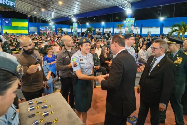 Polícia Militar de Sergipe realiza solenidade em homenagem ao Dia do Soldado e promove 242 oficiais e praças