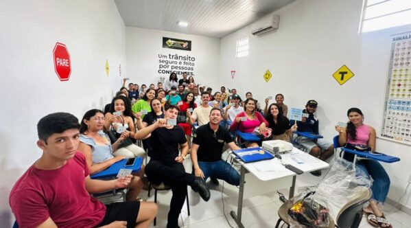 Prefeitura de Socorro investe abaixo do esperado em Educação, afirma Sintese